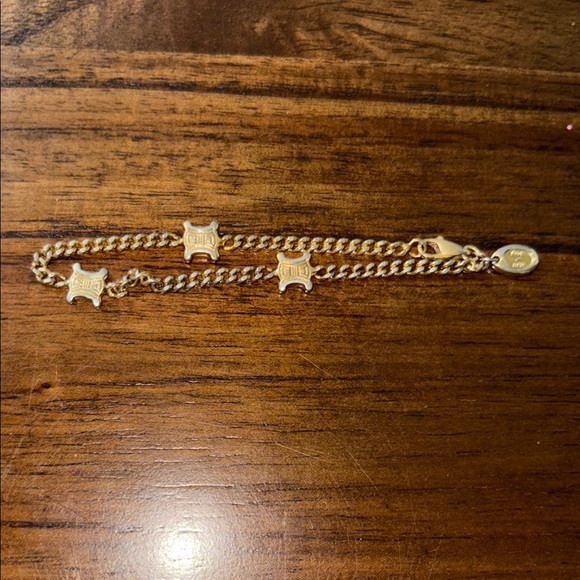 retail 590 Celine Gold 18k gold plated Bracelet - Picture 2 of 4